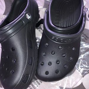Black Crocs